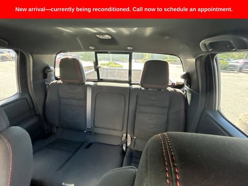 Used 2023 Nissan Frontier PRO-4X w/ Technology Package AWD/4WD image 4