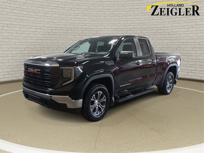Used 2023 GMC Sierra 1500 Pro w/ Convenience Package