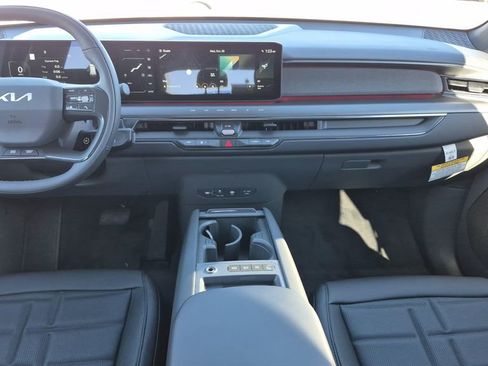 New 2026 Kia EV9 Land image 14