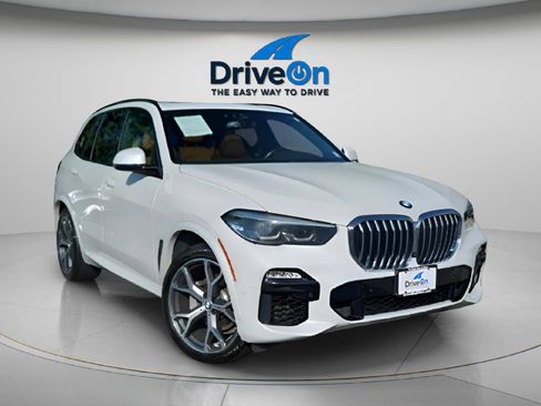 Used 2021 BMW X5 xDrive40i w/ M Sport Package image 10
