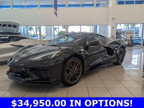 Used 2023 Chevrolet Corvette Stingray Premium Cpe w/ Z51 Performance Package RWD image 3
