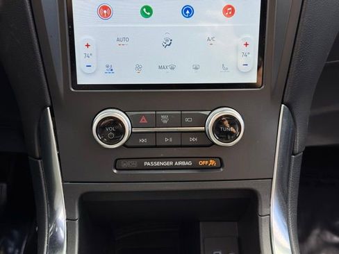 Certified 2024 Ford Edge Titanium w/ Equipment Group 301A AWD/4WD image 14