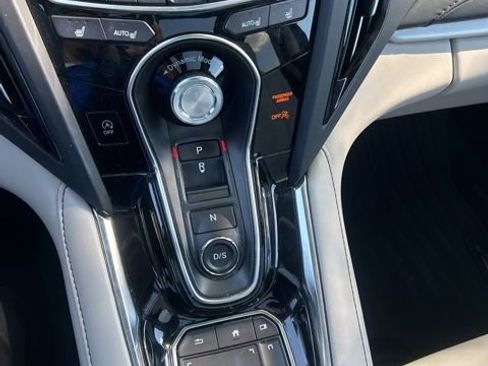 Used 2025 Acura RDX SH-AWD w/ Technology Package image 8