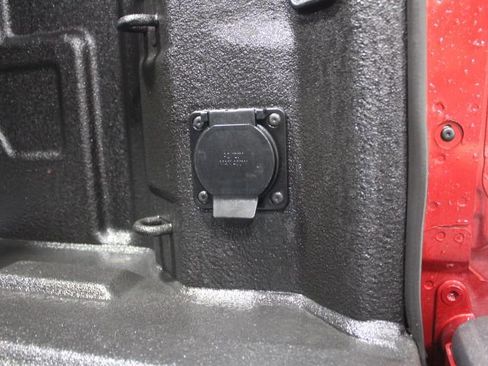 Used 2022 Chevrolet Silverado 1500 LT w/ Convenience Package II image 14