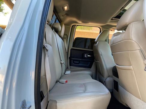 Used 2016 RAM 1500 Laramie w/ Convenience Group image 39