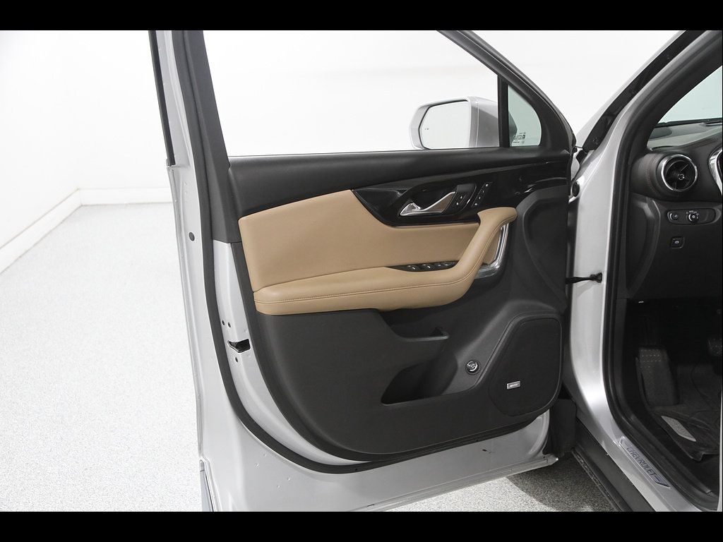 Used 2019 Chevrolet Blazer Premier AWD/4WD image 4