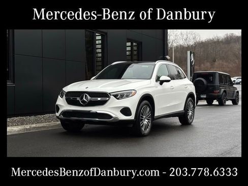 Used 2026 Mercedes-Benz GLC 300 4MATIC image 1