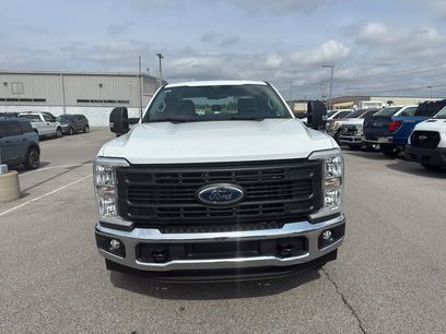 New 2025 Ford F350 XL w/ XL Chrome Package