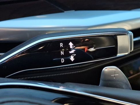 Used 2025 Cadillac Escalade Sport Platinum image 15