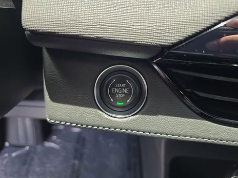 New 2026 Buick Enclave Sport Touring w/ Power Package FWD image 29
