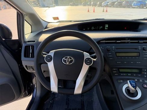 Used 2010 Toyota Prius One image 13