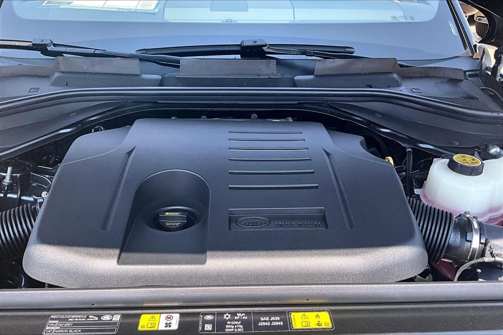 New 2026 Land Rover Range Rover Sport Dynamic SE AWD/4WD image 11