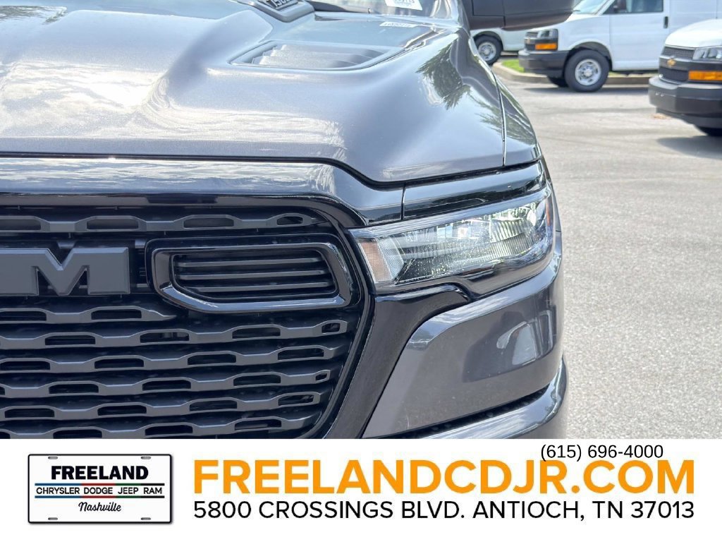 New 2026 RAM 1500 Express AWD/4WD image 9