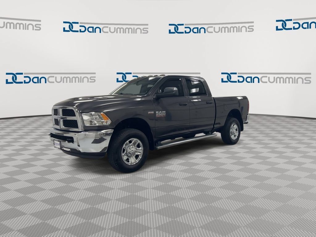 Used 2016 RAM 2500 Tradesman w/ Chrome Appearance Group AWD/4WD image 4