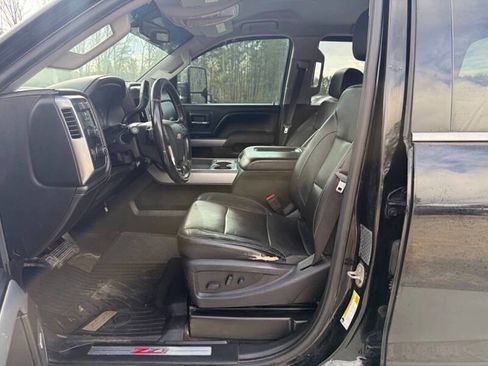 Used 2017 Chevrolet Silverado 3500 LTZ w/ Duramax Plus Package AWD/4WD image 14