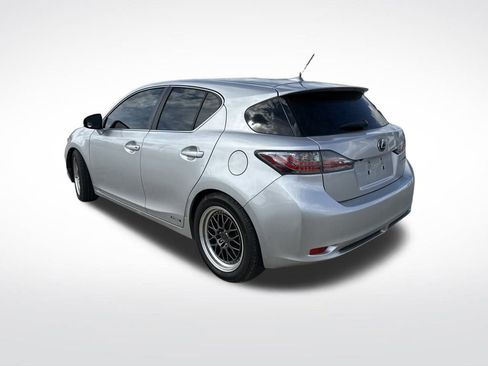 Used 2011 Lexus CT 200h image 8