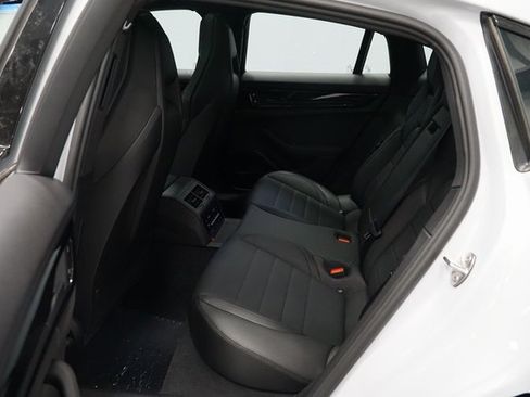 New 2026 Porsche Panamera 4 image 24