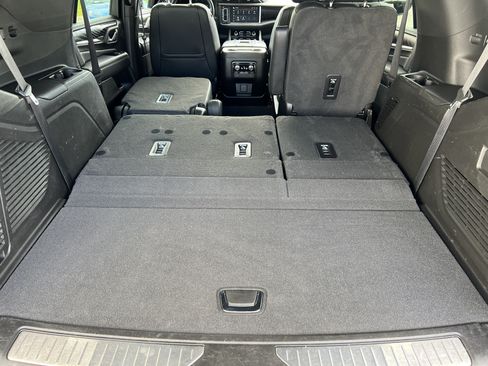 Used 2022 GMC Yukon Denali w/ Max Trailering Package AWD/4WD image 21
