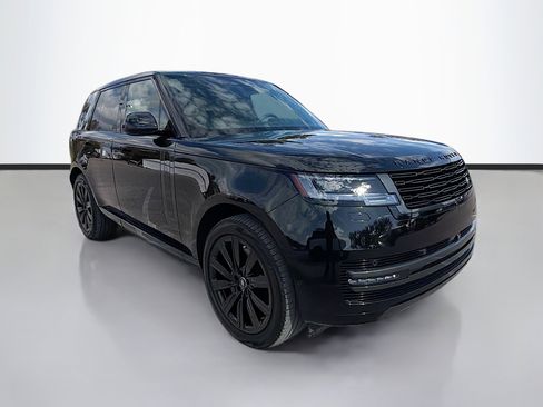 Used 2025 Land Rover Range Rover SE image 7