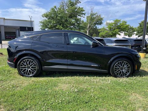 Used 2025 Ford Mustang Mach-E Premium RWD image 2