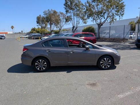 Used 2015 Honda Civic EX image 4