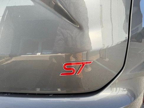 Used 2023 Ford Escape ST-Line Select w/ Tech Pack #2 image 14