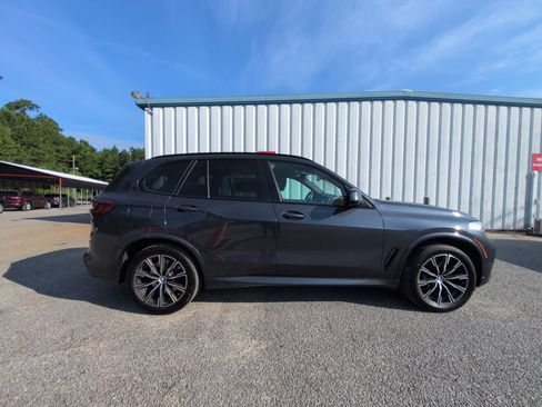 Used 2020 BMW X5 M50i w/ Executive Package AWD/4WD image 9