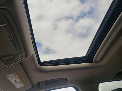 Used 2016 GMC Yukon Denali w/ Open Road Package image 11