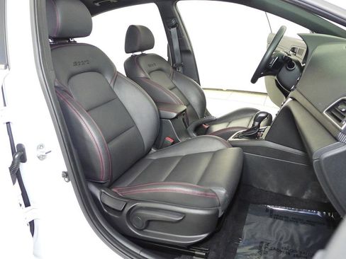 Used 2018 Hyundai Elantra Sport w/ Sport Premium Package 03 image 19