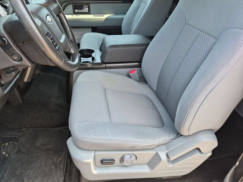 Used 2014 Ford F150 XLT w/ Equipment Group 302A Luxury AWD/4WD image 16