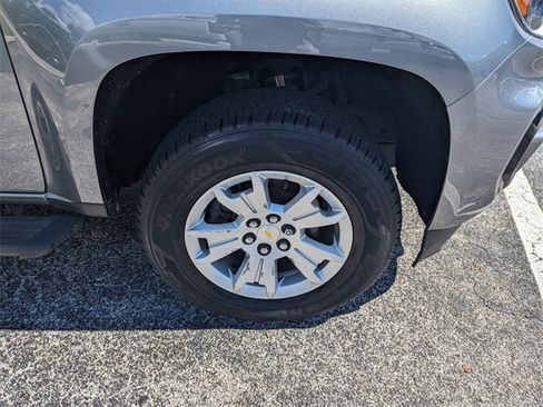 Used 2022 Chevrolet Colorado LT w/ LT Convenience Package image 16