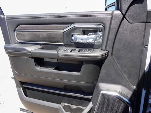 New 2025 RAM 2500 Laramie image 16