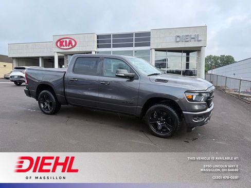Used 2022 RAM 1500 Big Horn AWD/4WD image 1