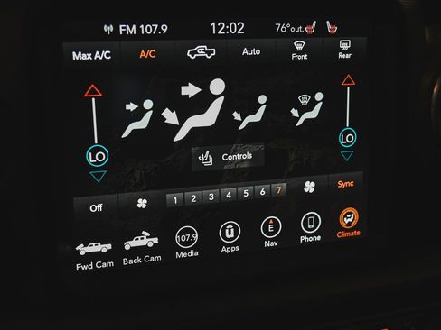 Used 2020 Jeep Gladiator Rubicon AWD/4WD image 18