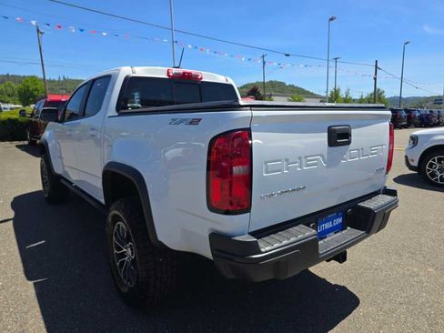 Used 2021 Chevrolet Colorado ZR2 AWD/4WD image 3