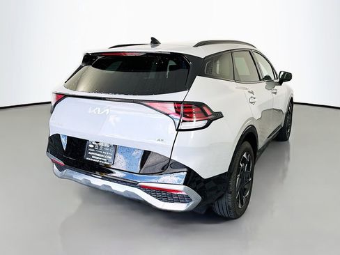 Used 2025 Kia Sportage SX AWD/4WD image 7
