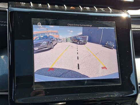 Used 2023 Jeep Grand Cherokee Altitude image 16