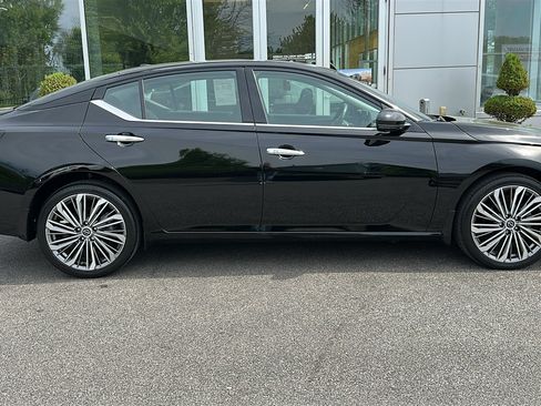 Certified 2023 Nissan Altima 2.5 SL AWD/4WD image 28