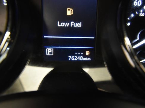 Used 2020 Nissan Rogue S image 24