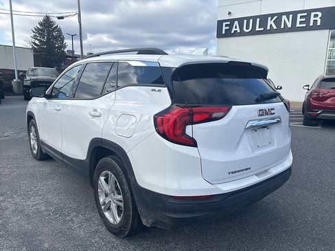 Used 2019 GMC Terrain SLE w/ Driver Convenience Package image 3