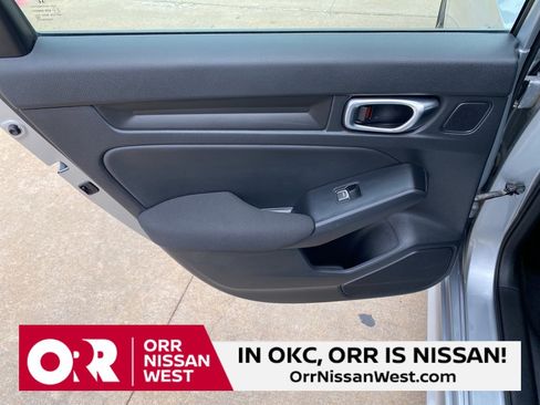 Used 2025 Honda Civic Sport image 15