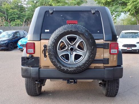 Used 2015 Jeep Wrangler Unlimited Sport AWD/4WD image 5