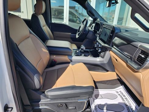 Used 2022 Ford F150 Lariat image 14