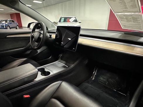Used 2021 Tesla Model 3 Standard Range Plus RWD image 27