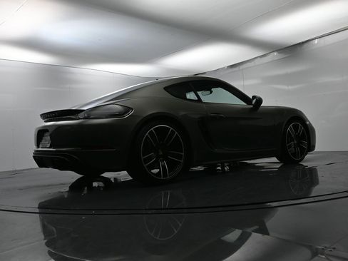 Certified 2024 Porsche 718 Cayman GTS image 50