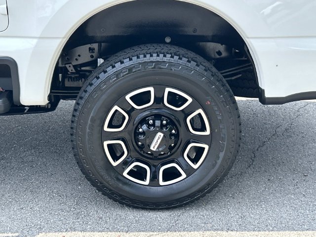 New 2026 Ford F250 Platinum AWD/4WD image 13