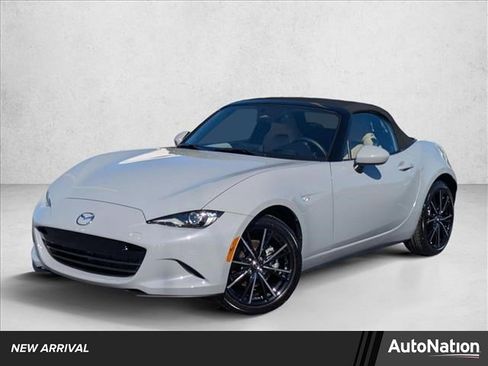Used 2024 MAZDA MX-5 Miata Grand Touring image 1