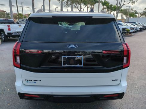 New 2025 Ford Expedition Max Platinum w/ Stealth Appearance Package image 5