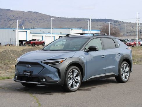 Used 2024 Subaru Solterra Touring w/ Touring Package image 7