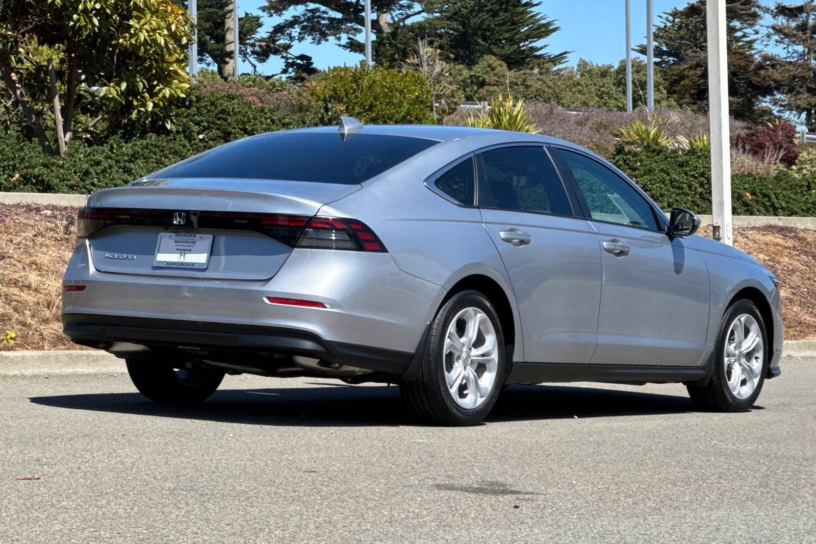 Certified 2025 Honda Accord LX image 8